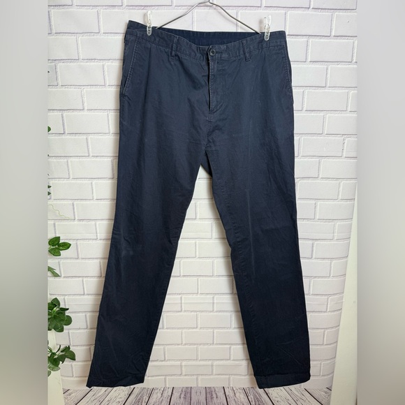 LACOSTE slim fit Men's Navy Chinos/size 34 - Picture 1 of 8